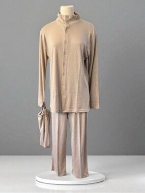 Gianfranco Ferre Korean Air Pajama Set Medium